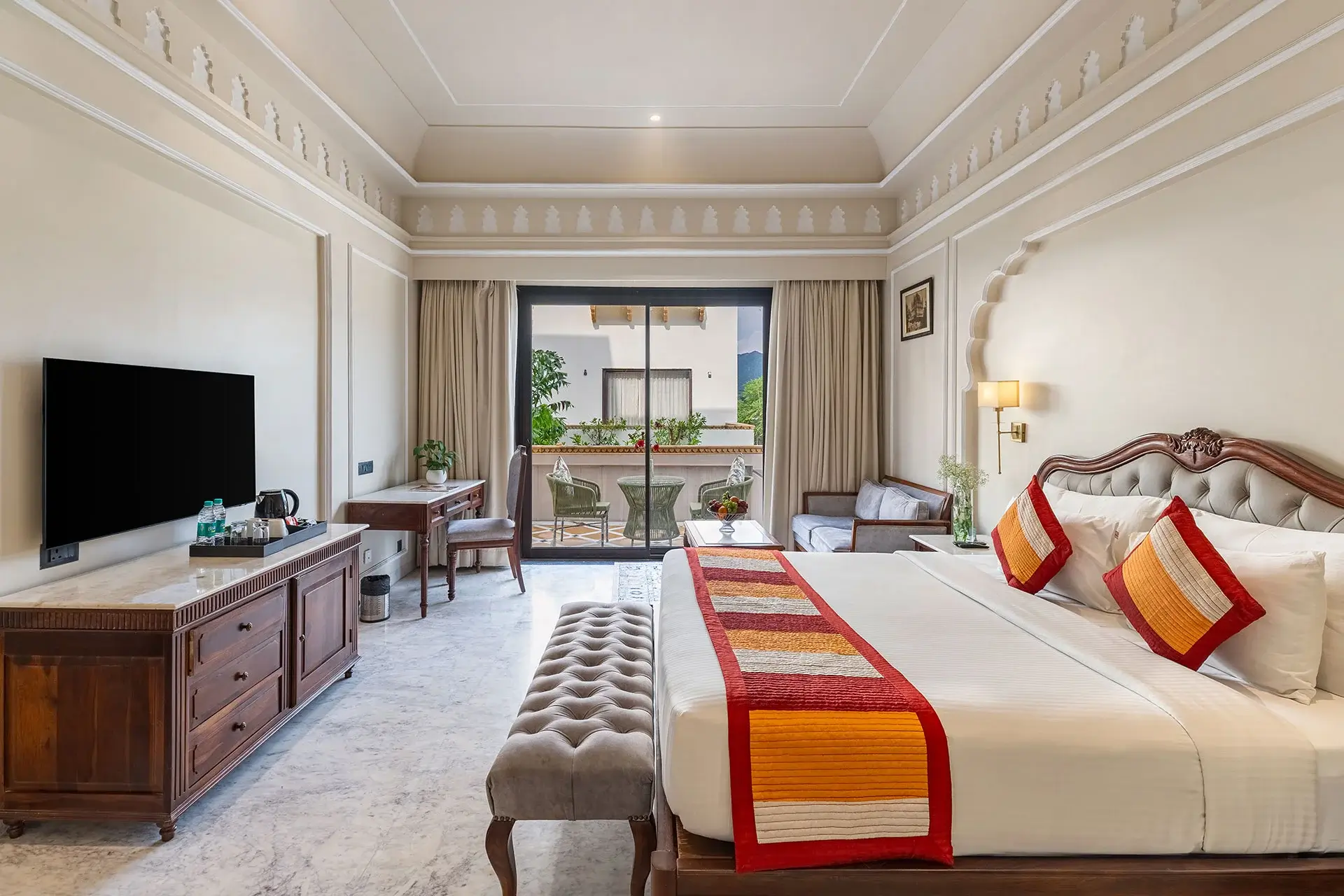 hotels near Pushkar temple