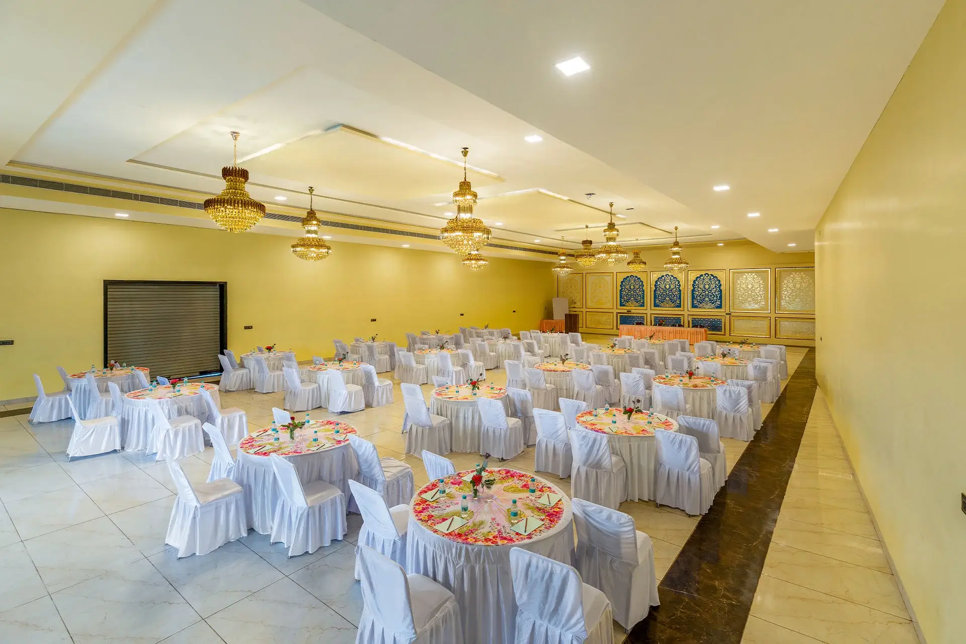 luxury stay in pushkar