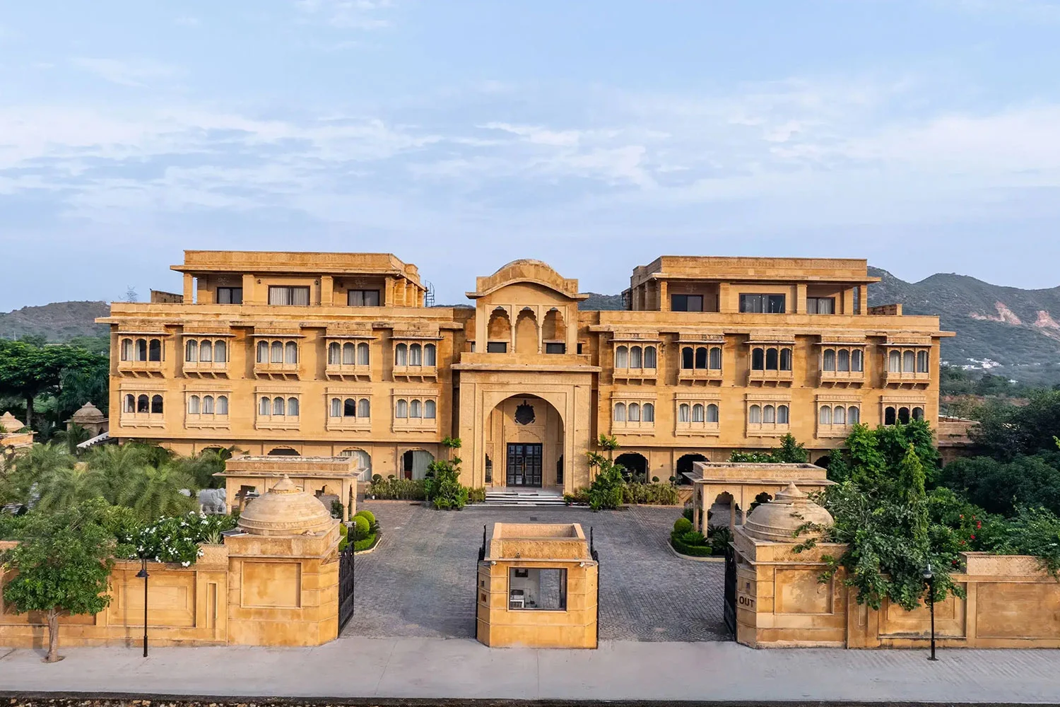 Sahdev Bagh Hotel in Pushkar with peaceful gardens and comfortable accommodation